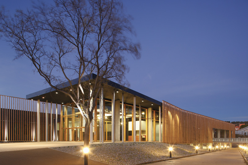 Construction d'une salle de spectacles BDM